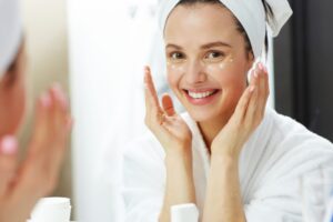 Rutina de Cuidado Facial Fluido Despigmentante Sinthesis Salud Naturetica