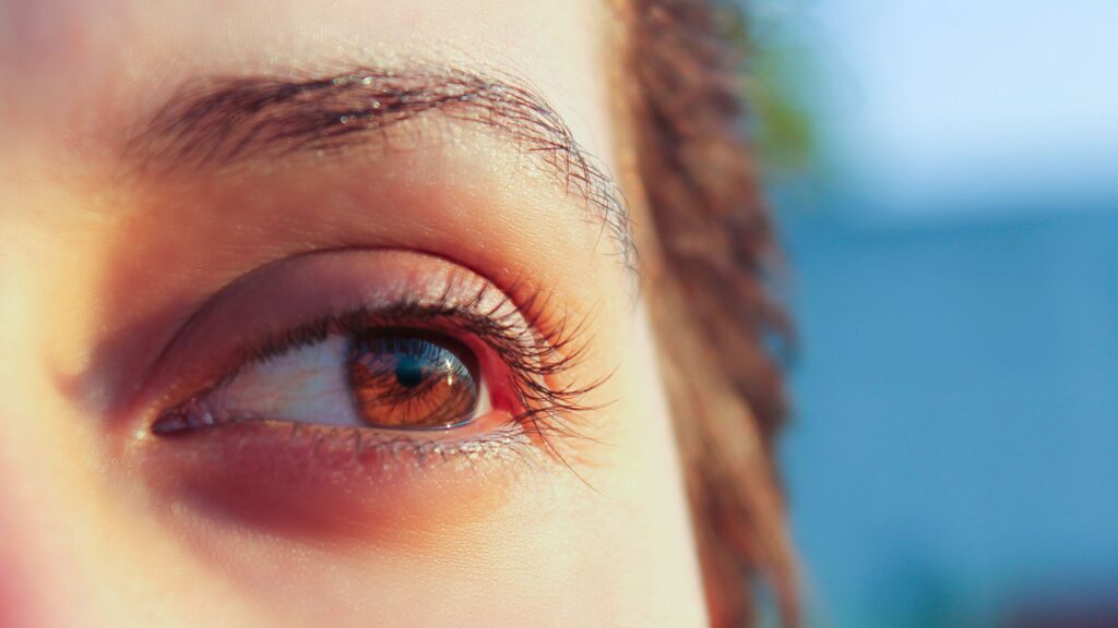 Hidratar el Contorno de Ojos a Diario cosmética natural Naturetica